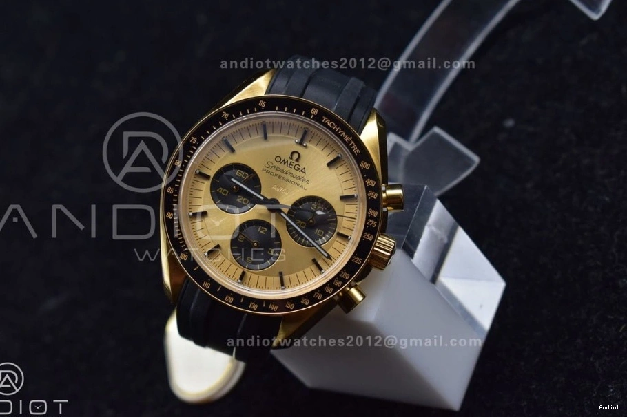 RMF Strap on Gold YG Chrono in Best Black YG Manual Moonshine Speedmaster Moonwatch Edition Dial Rubber 0113